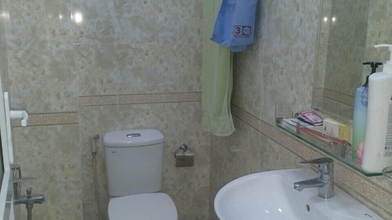 Photo of Bathroom in District 12