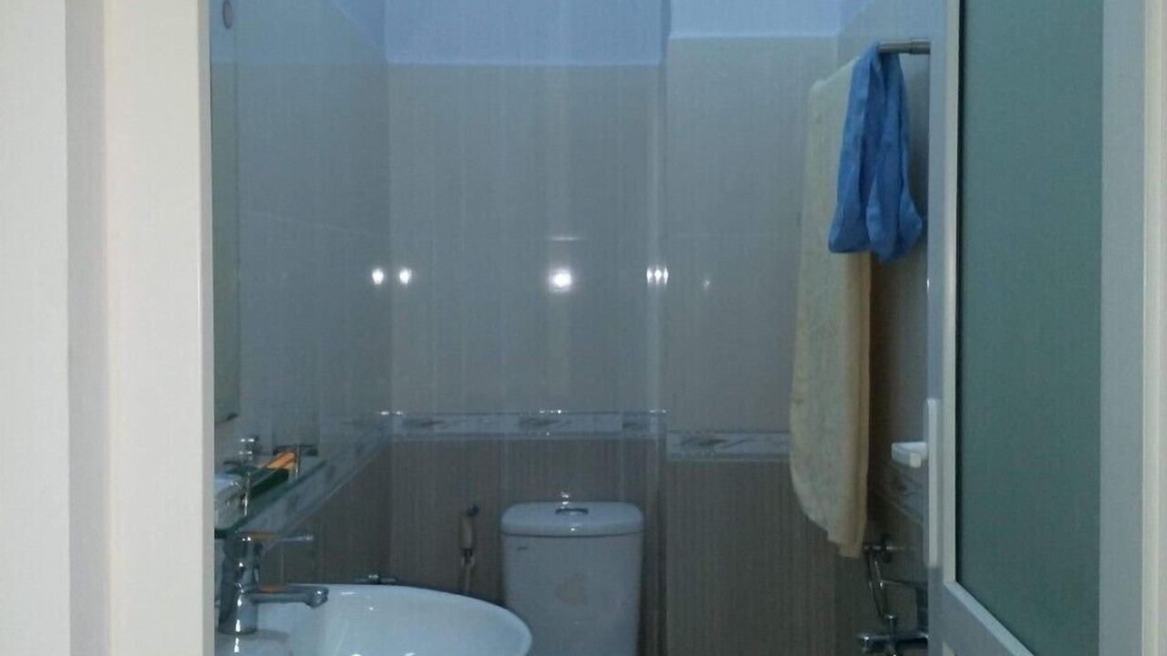 Photo of Bathroom in District 12