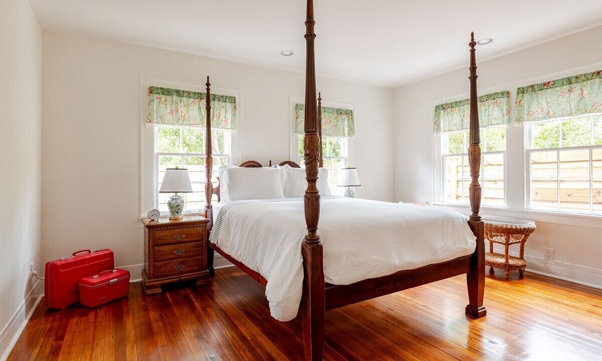 Photo of Bedroom in South Pensacola