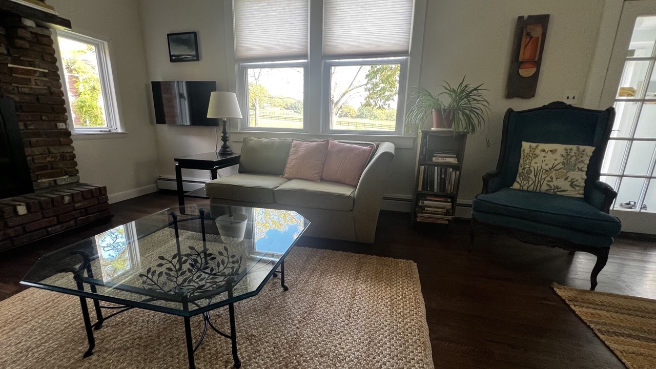 Photo of Bedroom in Gardiner