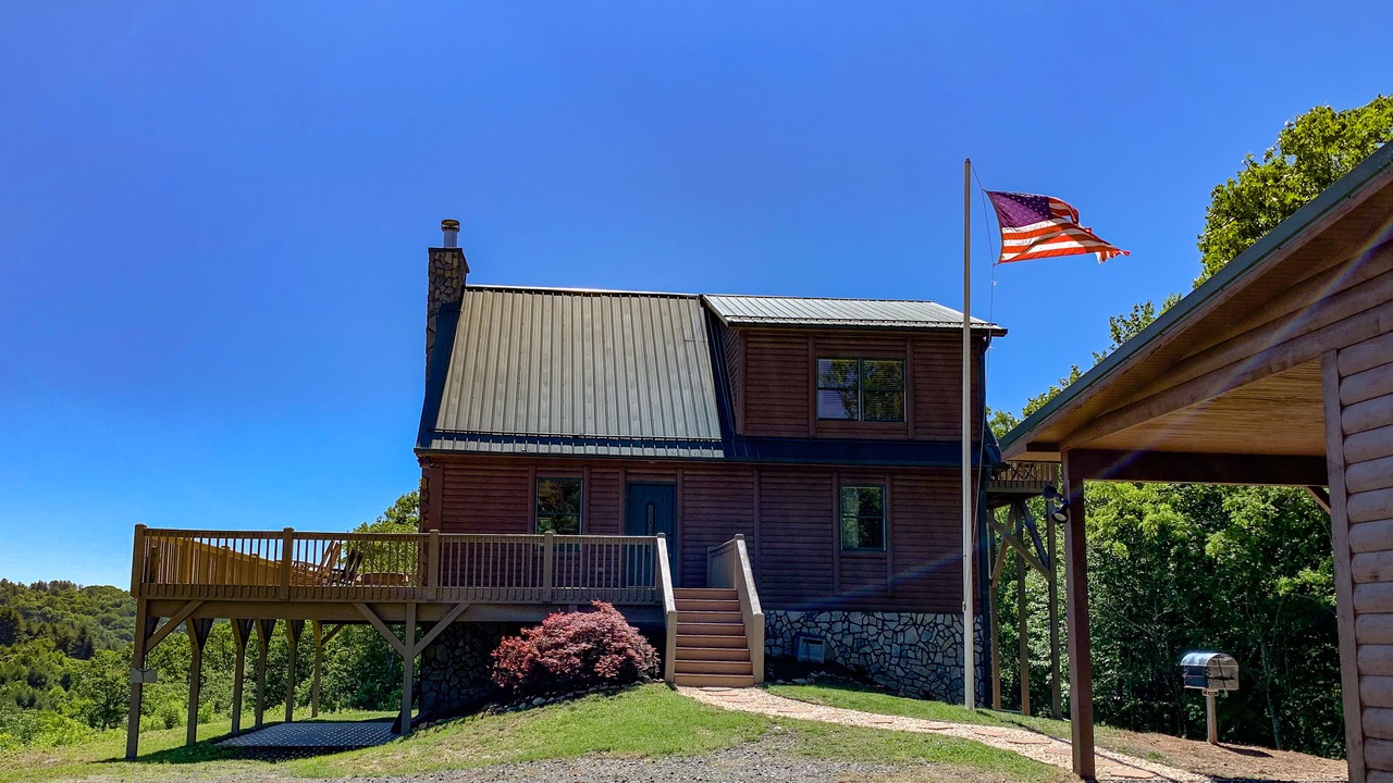 Photo of Outdoor in West Jefferson