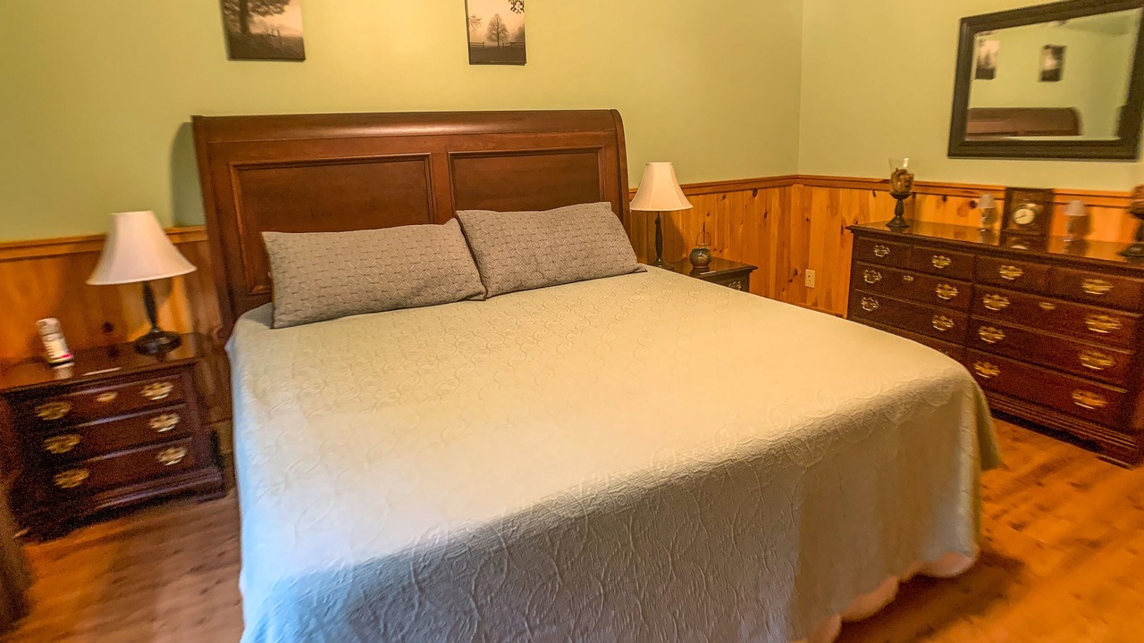 Photo of Bedroom in West Jefferson