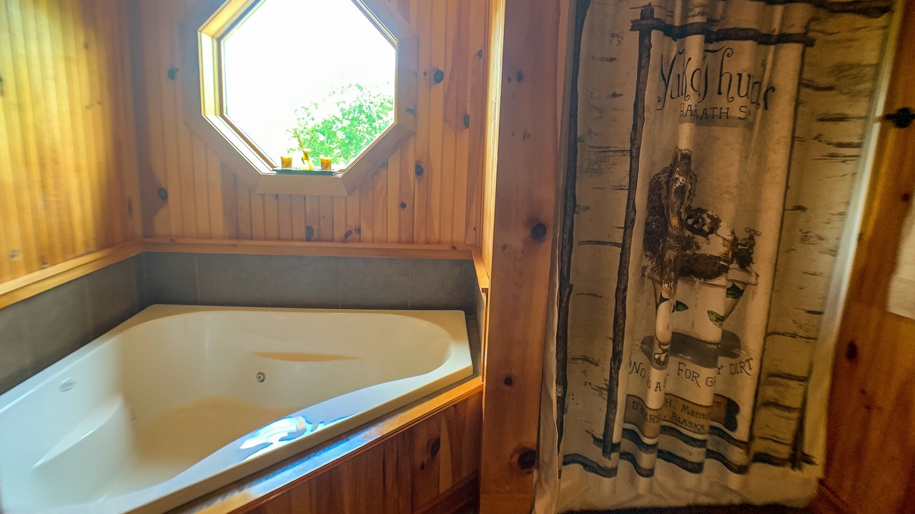 Photo of Bathroom in West Jefferson
