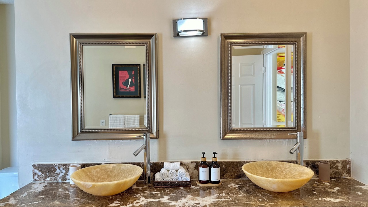 Photo of Bathroom in Highland Garden
