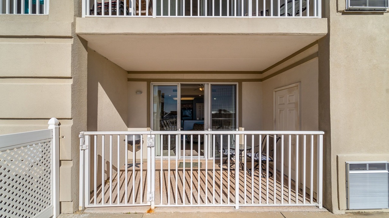 Photo of Patio Balcony in Dauphin Island