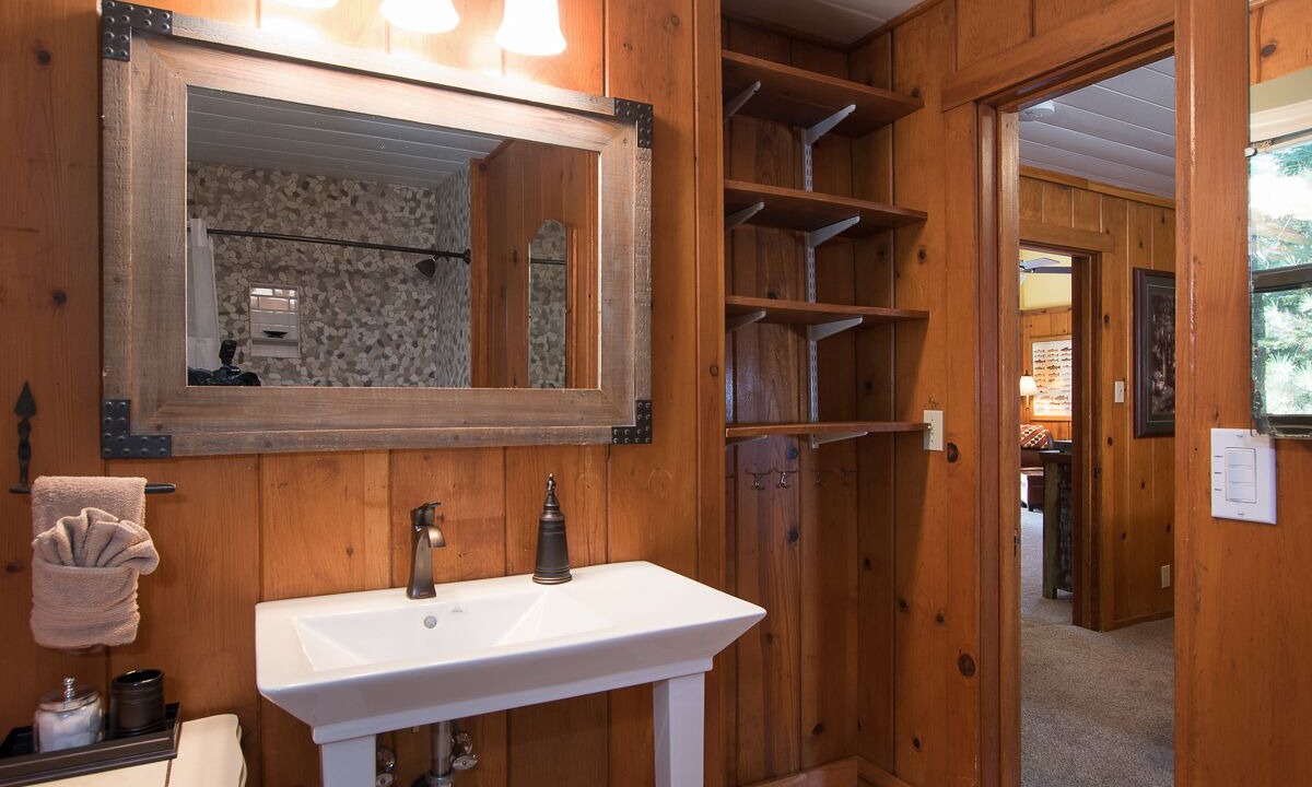 Photo of Bathroom in Kings Beach