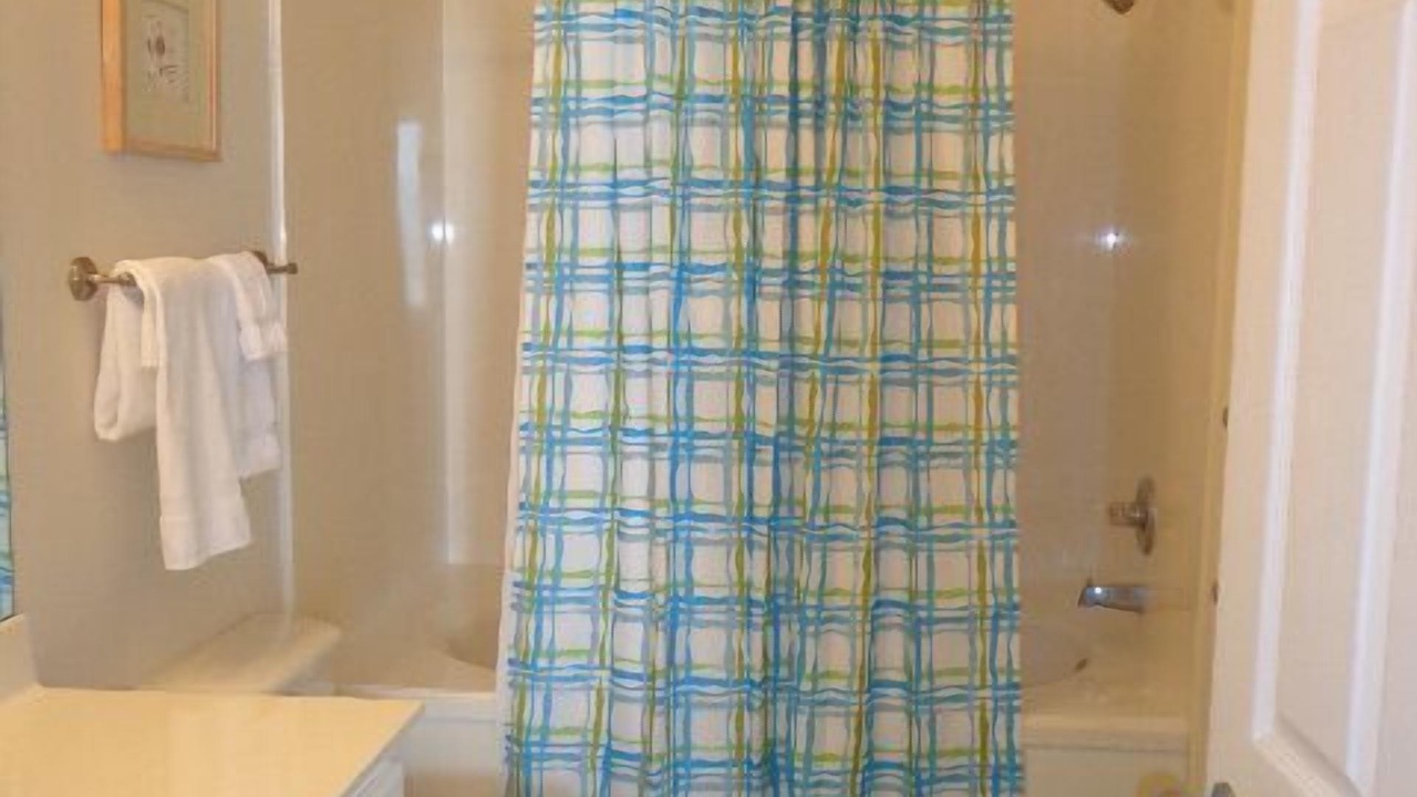 Photo of Bathroom in Dauphin Island