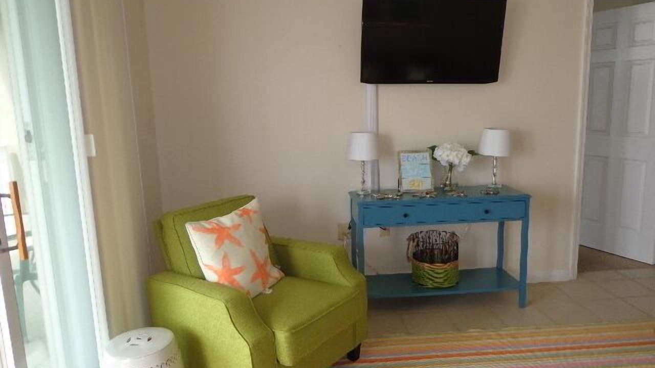 Photo of Bedroom in Dauphin Island