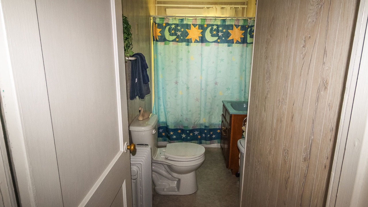Photo of Bathroom in Crumpler