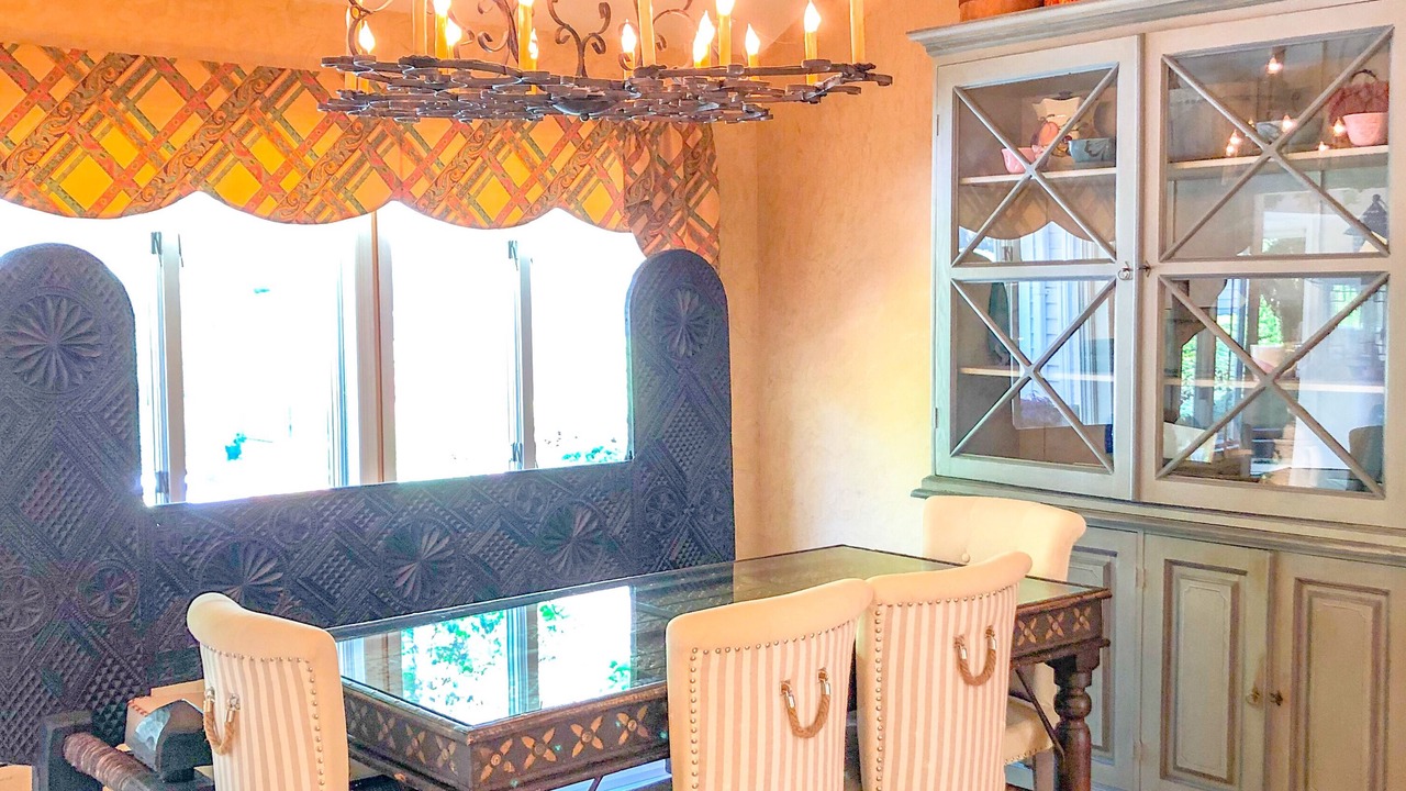 Photo of Livingroom in Pomona