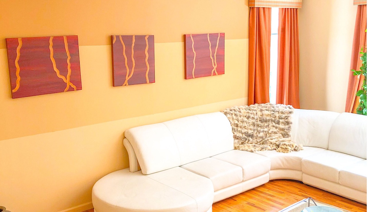 Photo of Livingroom in Pomona