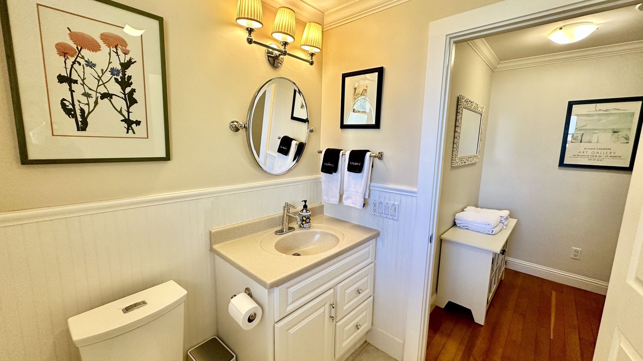 Photo of Bathroom in Eldridge
