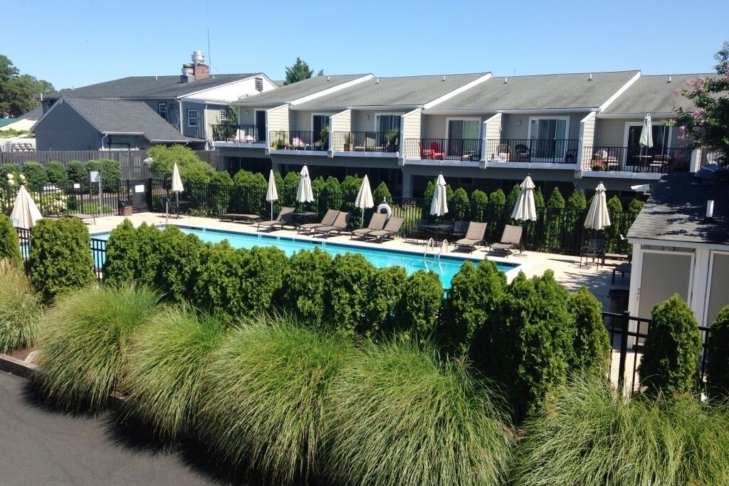 Photo of Outdoor in Country Club Estates