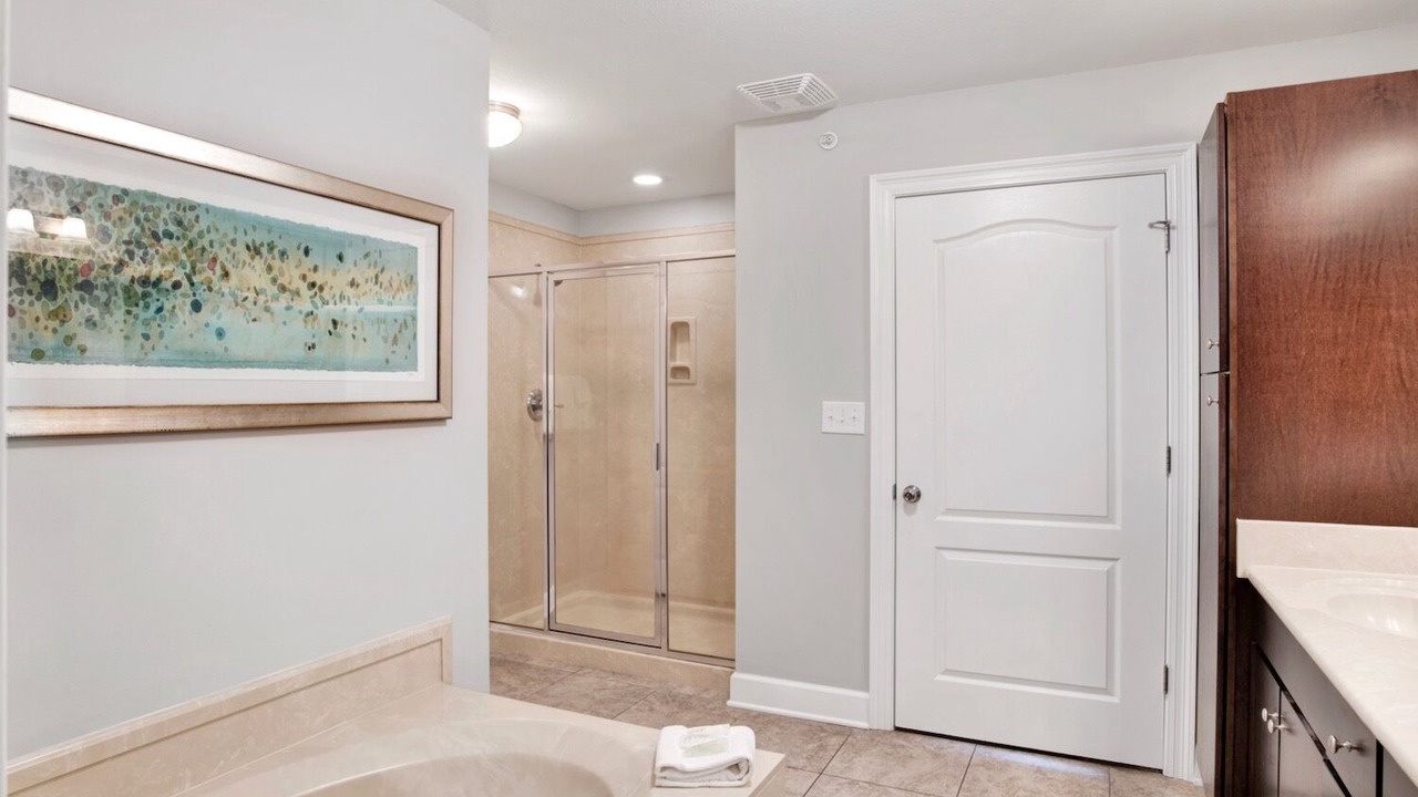 Photo of Bathroom in Orange Beach