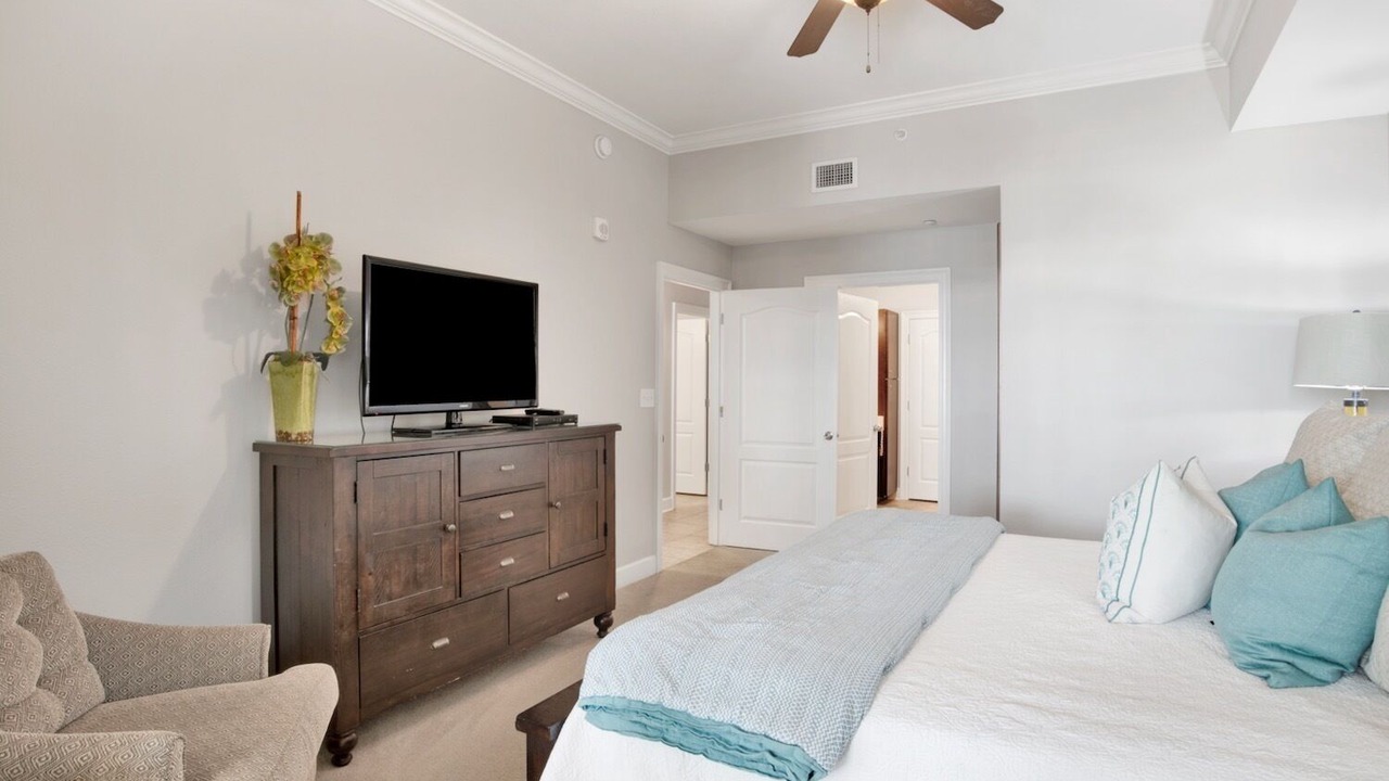 Photo of Bedroom in Orange Beach