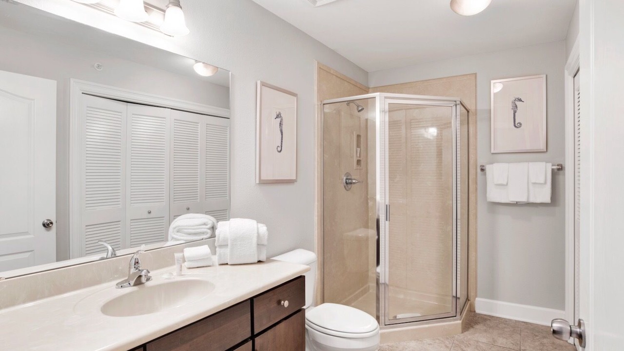 Photo of Bathroom in Orange Beach