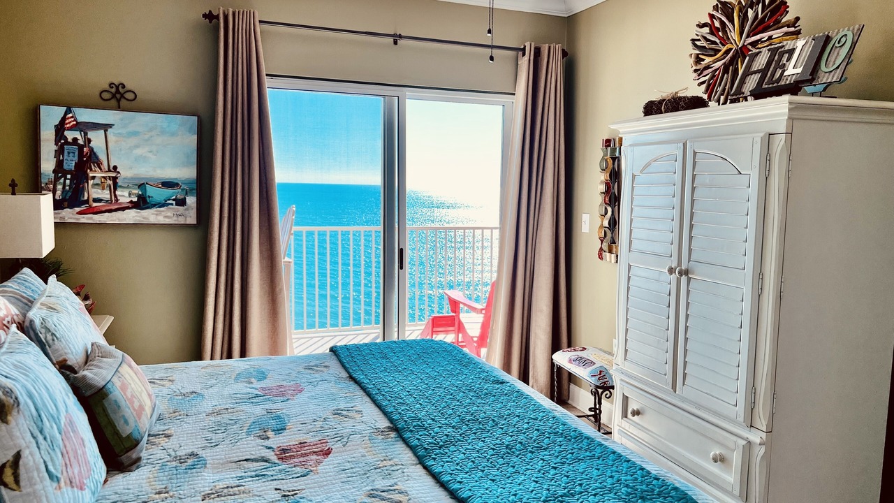 Photo of Bedroom in Gulf Shores