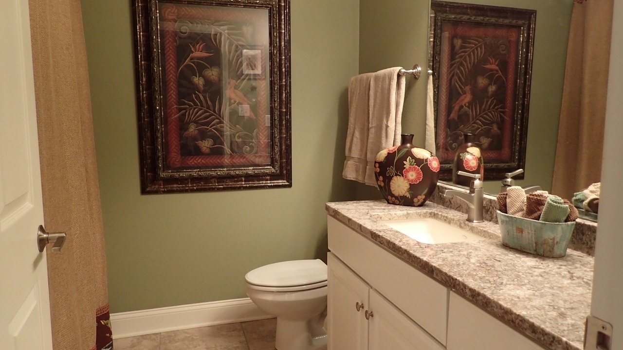 Photo of Bathroom in Gulf Shores