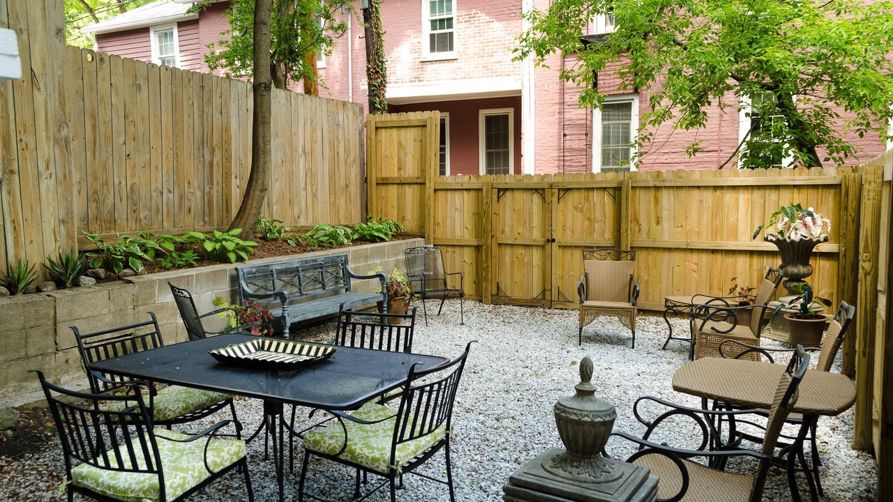 Photo of Outdoor in South Main Street