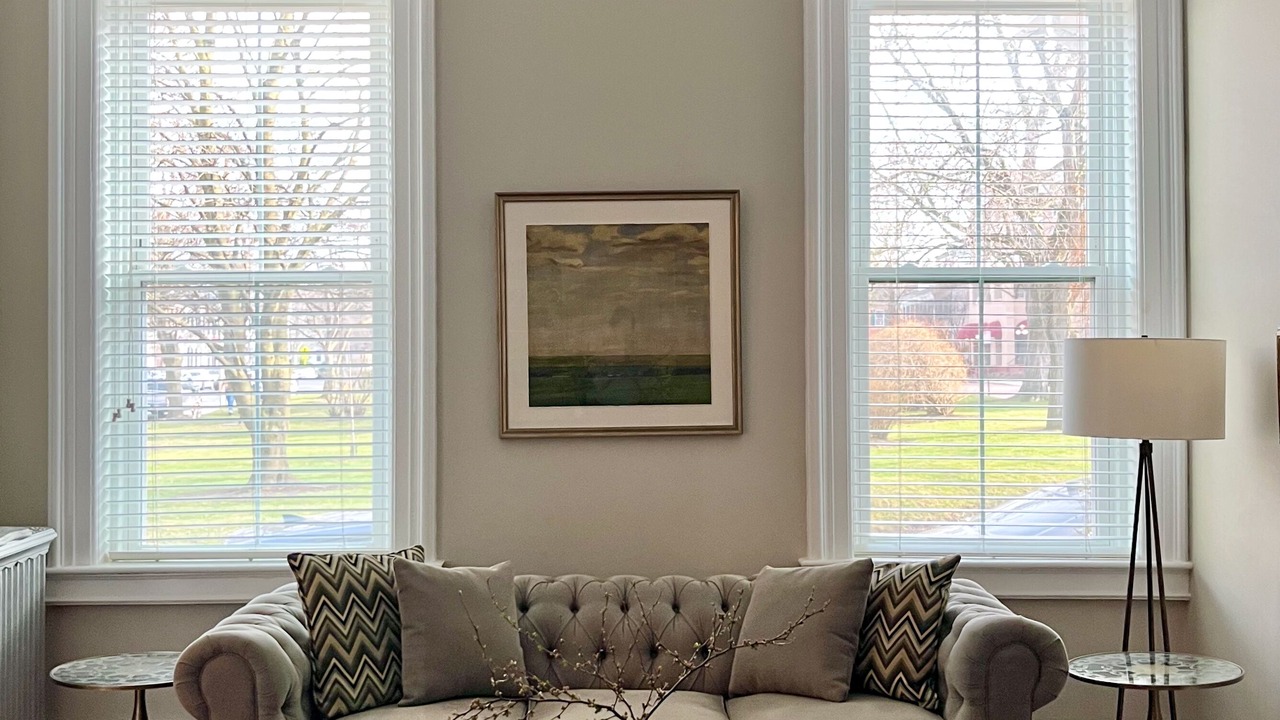 Photo of Livingroom in South Main Street