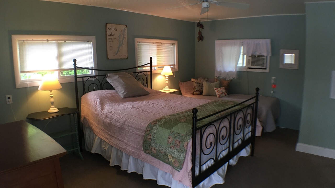 Photo of Bedroom in Hammondsport