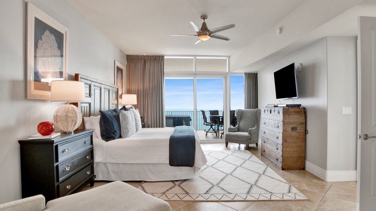 Photo of Bedroom in Orange Beach