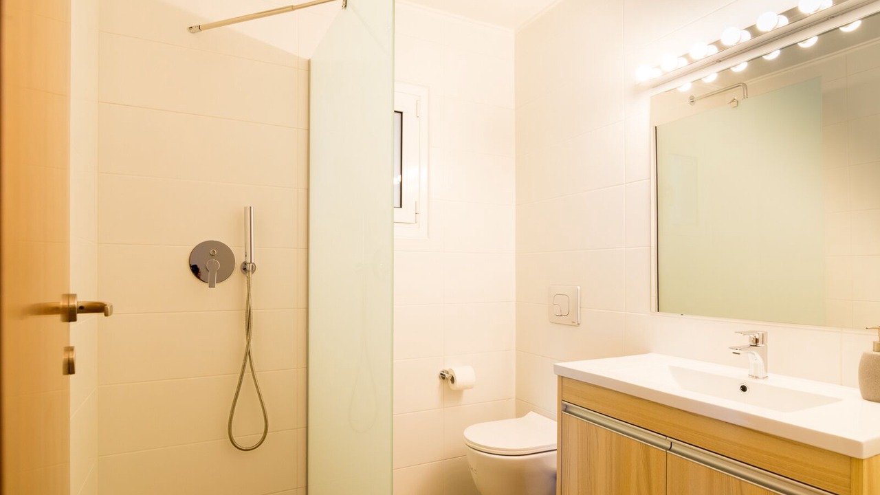 Photo of Bathroom in Milatos