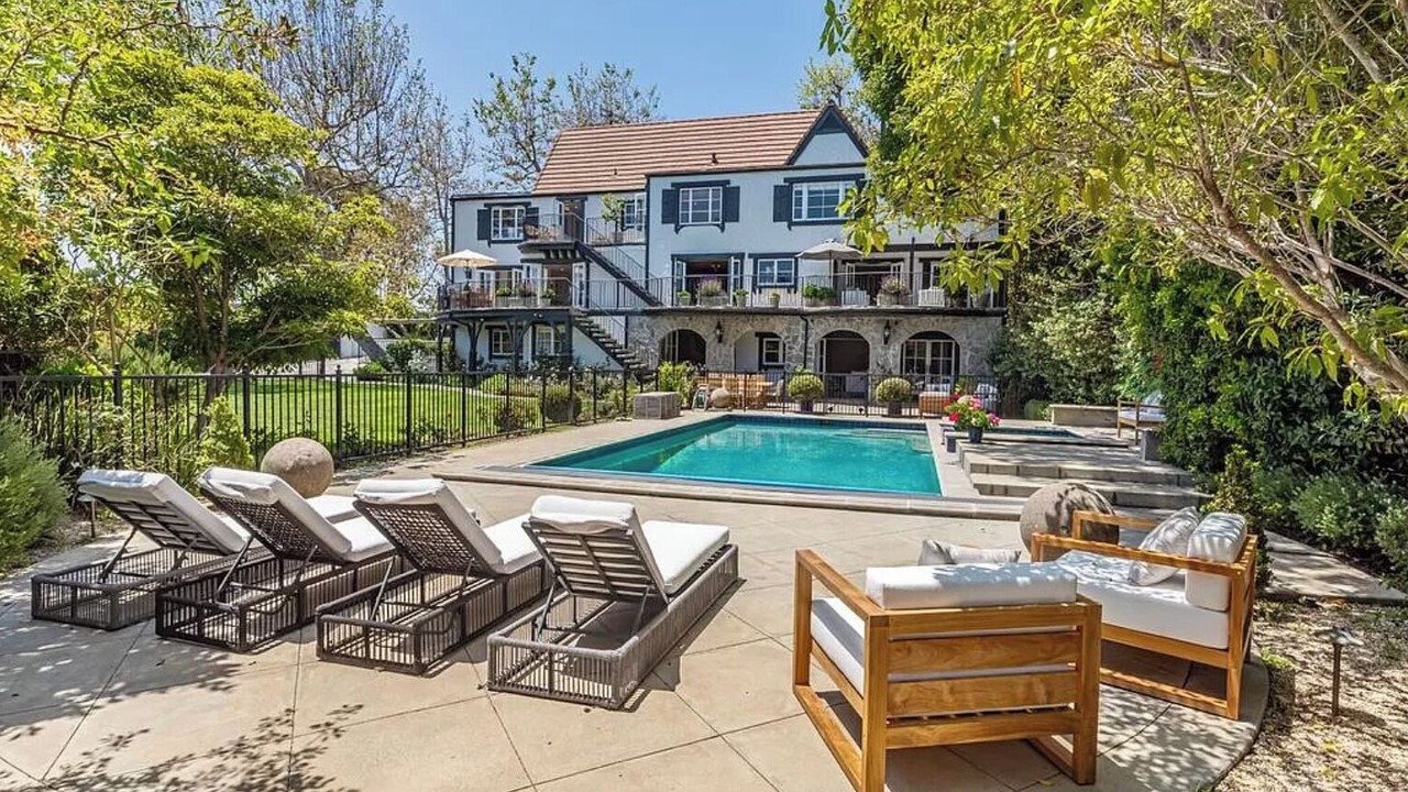 Photo of Outdoor in Brentwood