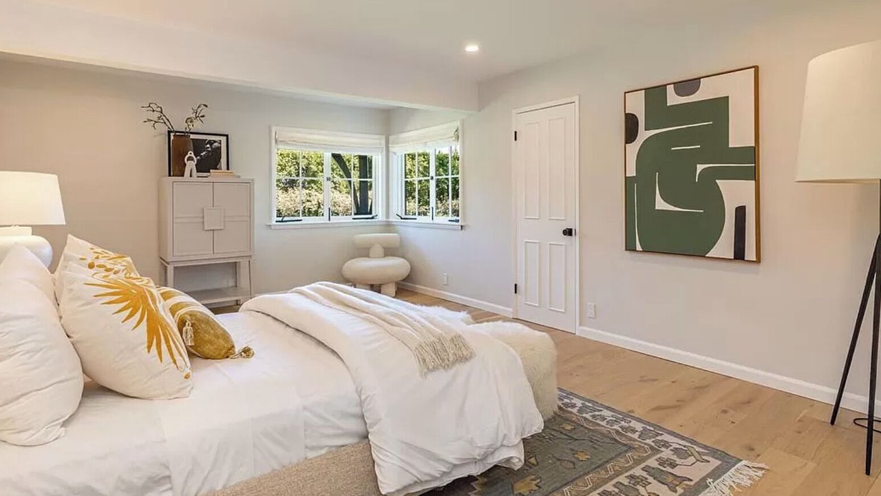 Photo of Bedroom in Brentwood