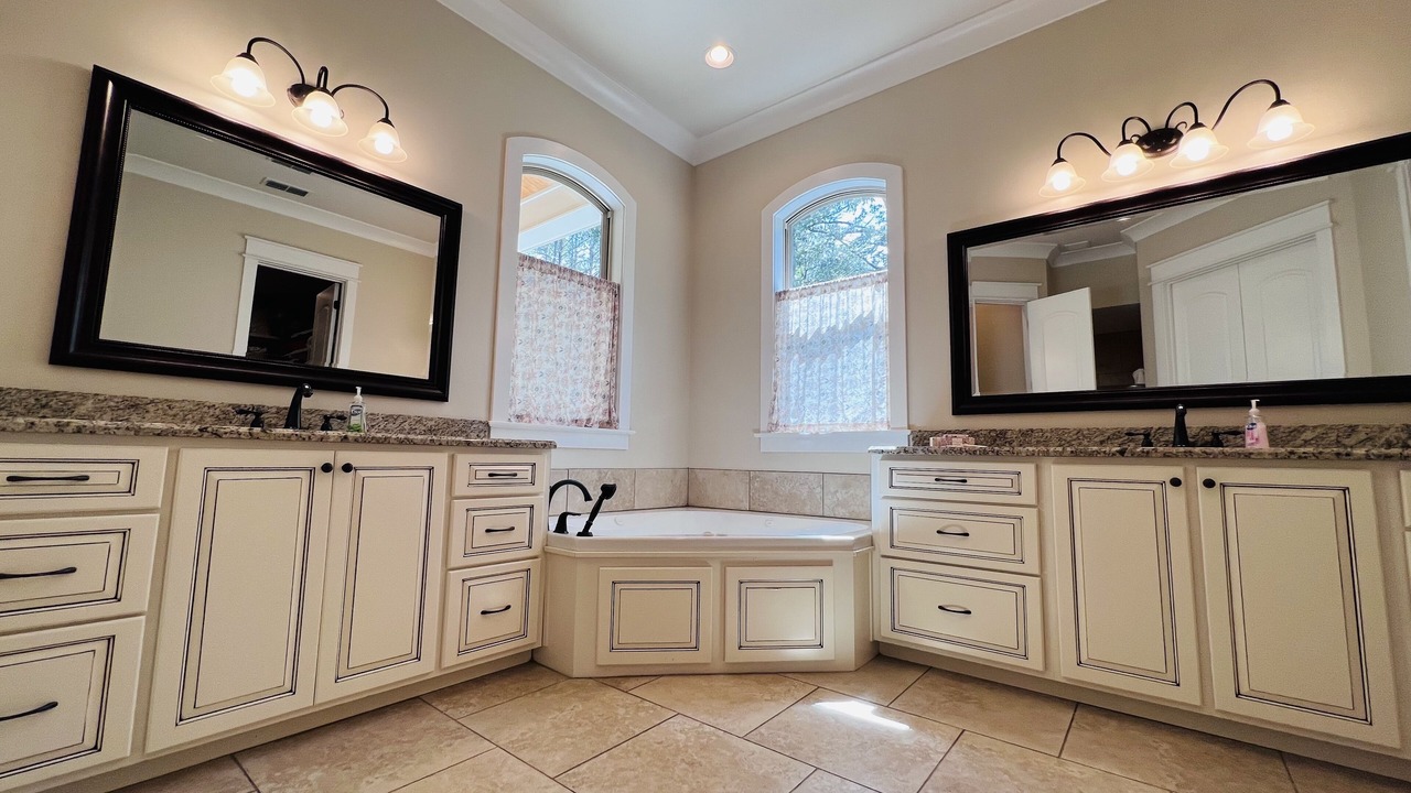 Photo of Bathroom in Starkville