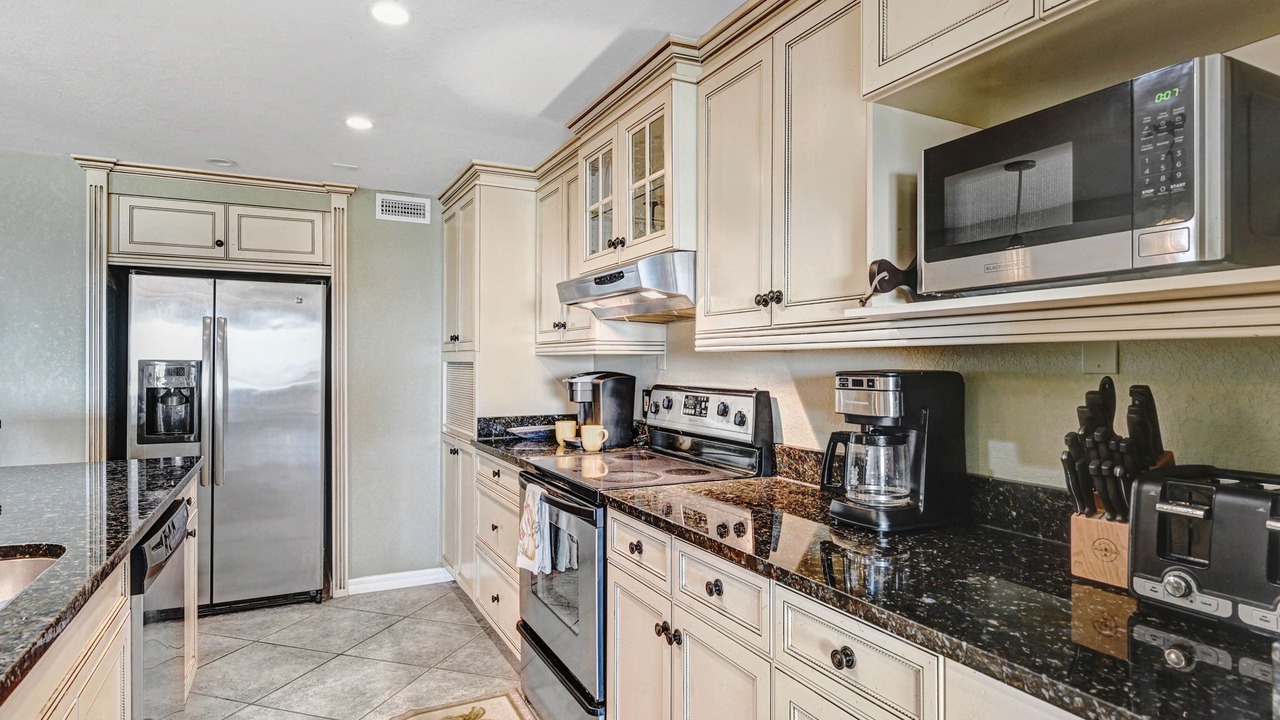 Photo of Kitchen in Cocoa Beach