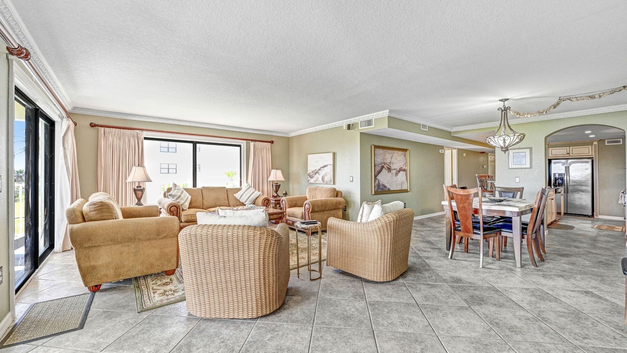Photo of Livingroom in Cocoa Beach