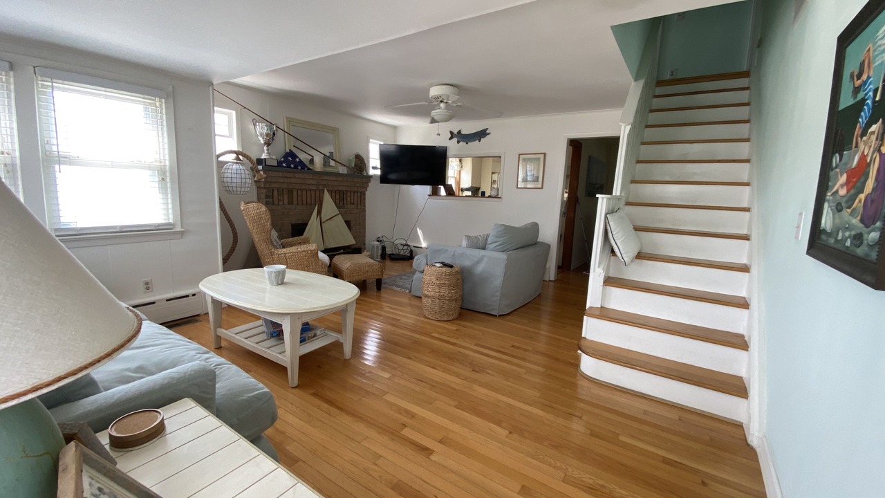 Photo of Livingroom in Ortley Beach
