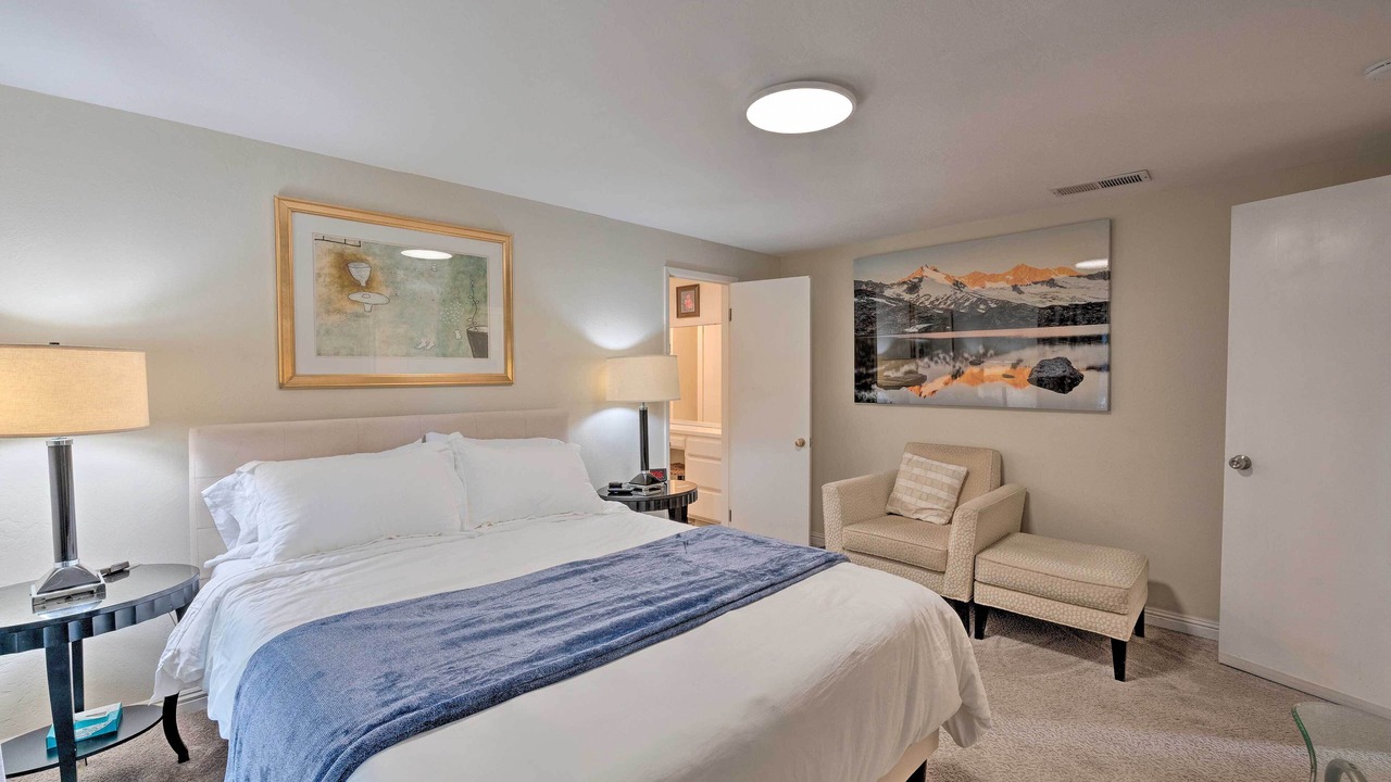 Photo of Bedroom in Lodi