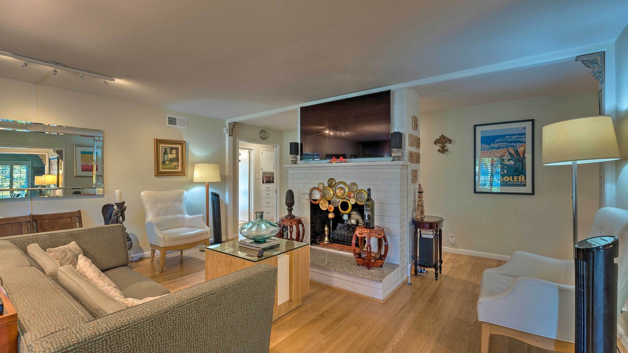 Photo of Livingroom in Lodi