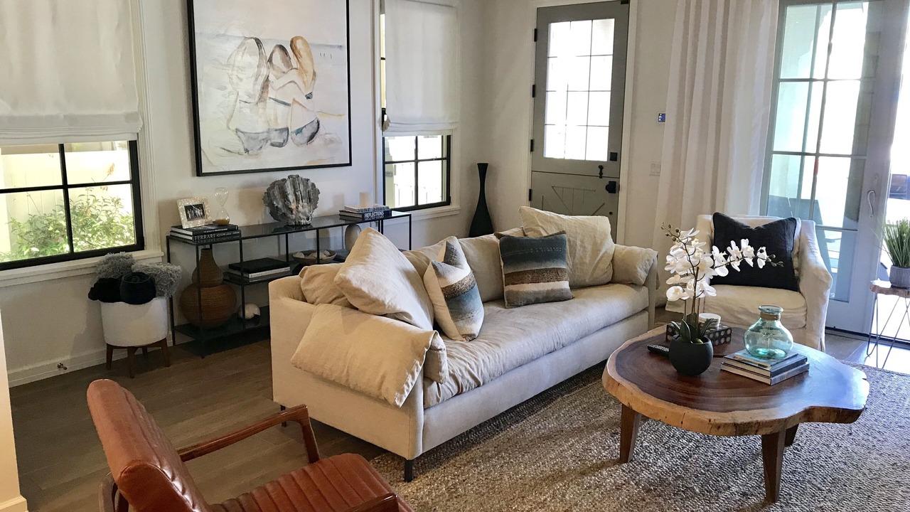 Photo of Livingroom in Balboa Island