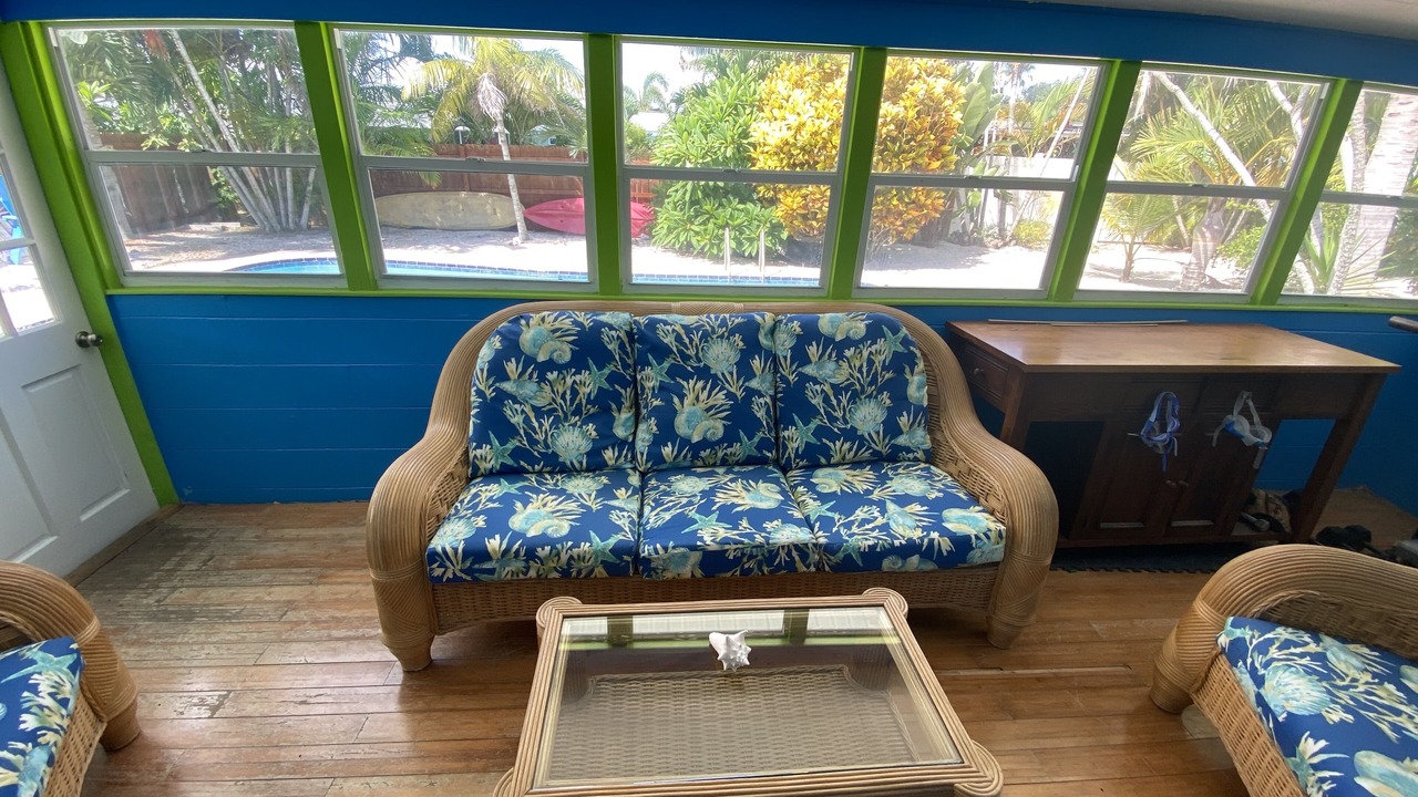 Photo of Livingroom in Cocoa Isles