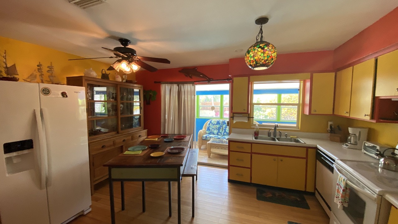 Photo of Kitchen in Cocoa Isles