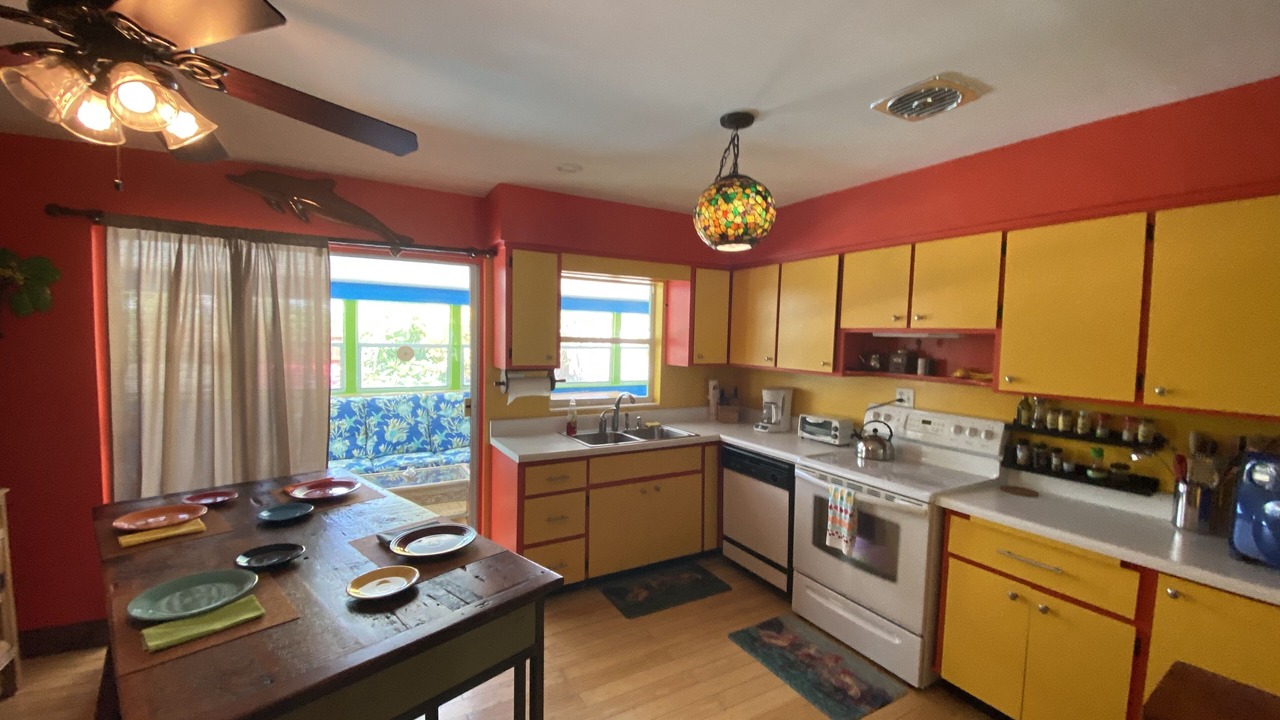 Photo of Kitchen in Cocoa Isles