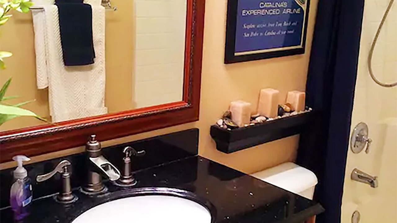 Photo of Bathroom in Lower Peters Canyon
