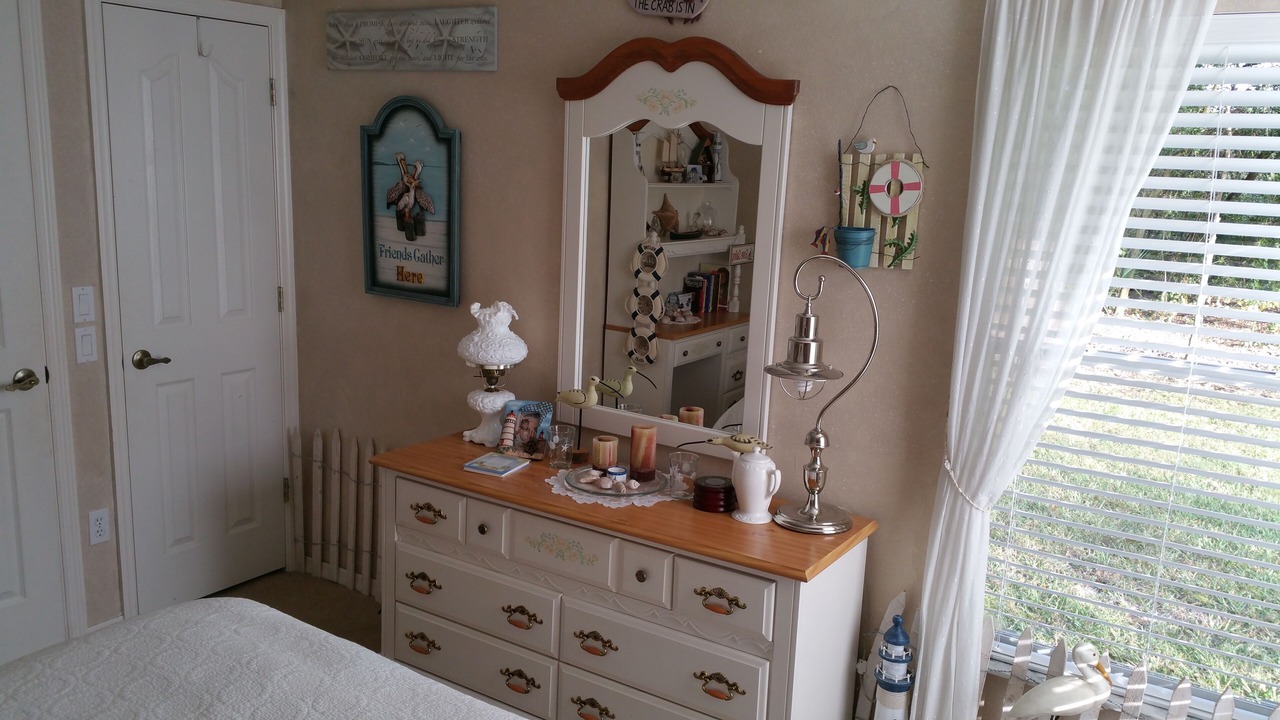 Photo of Bedroom in Grand Oaks