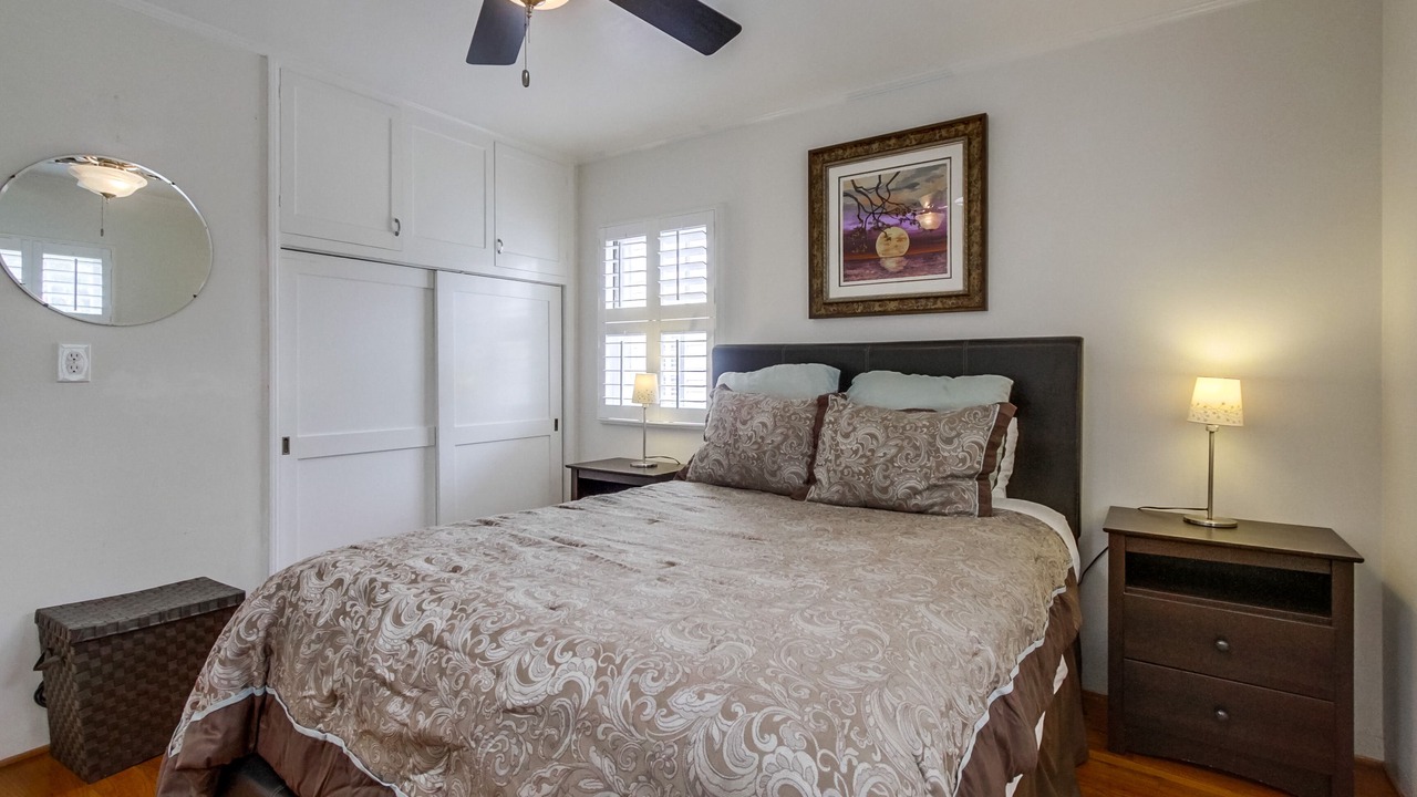 Photo of Bedroom in Village of La Jolla