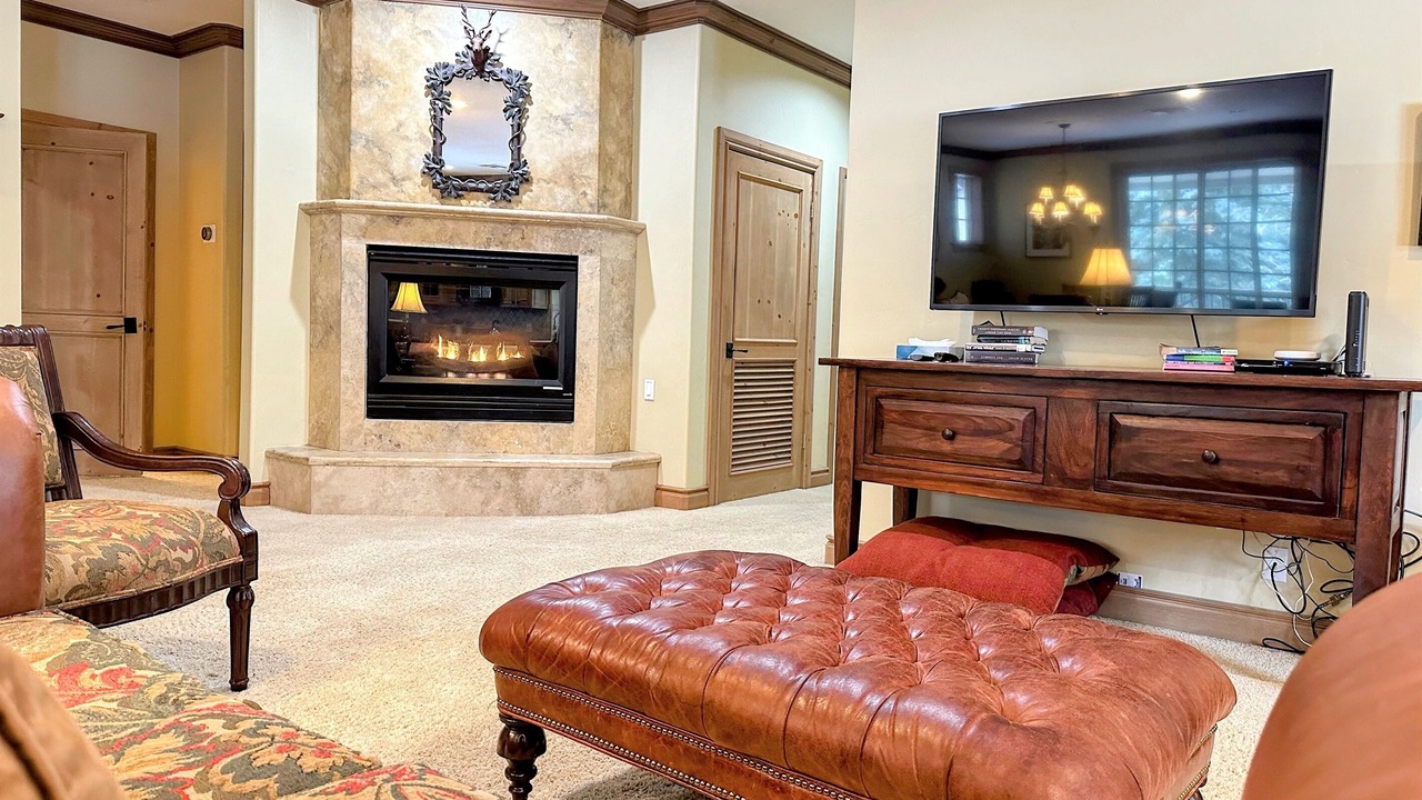 Photo of Livingroom in Mammoth Lakes