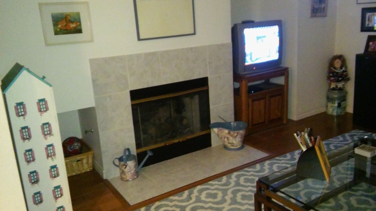 Photo of Livingroom in Anaheim Colony Historic District
