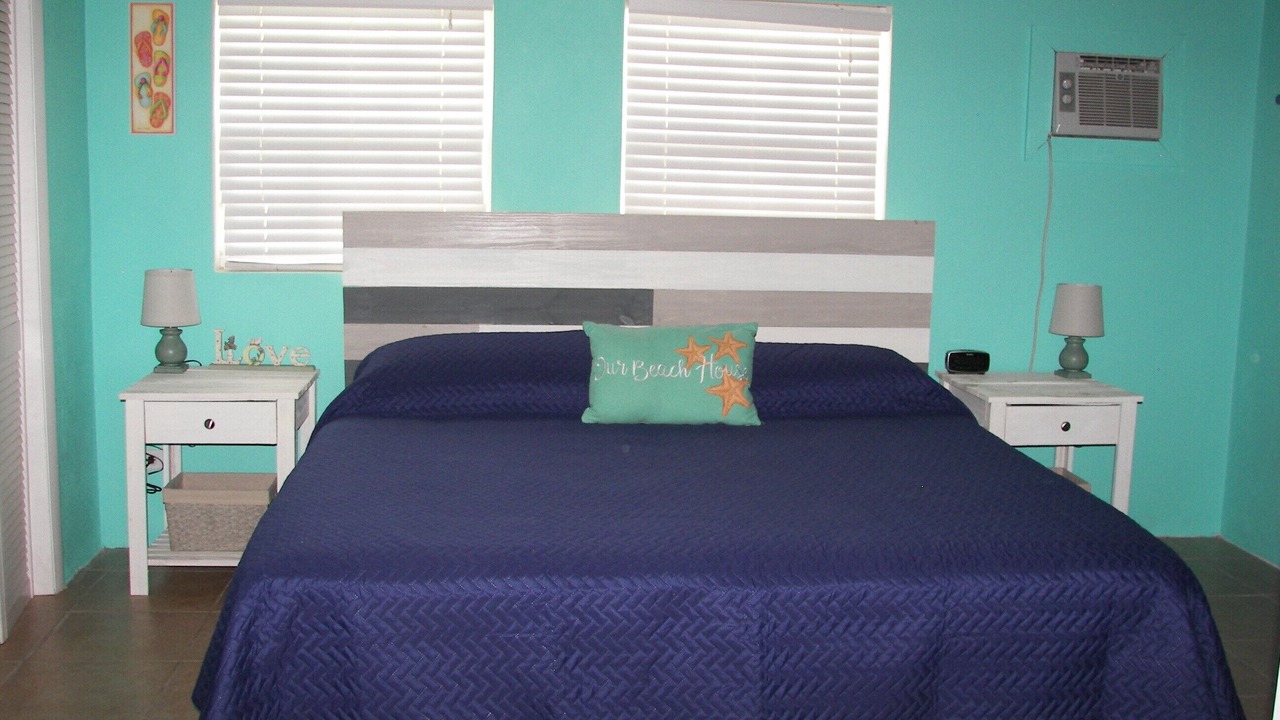 Photo of Bedroom in Gregory Town