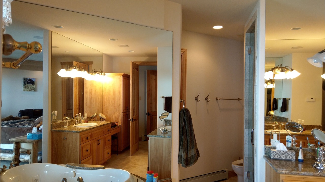 Photo of Bathroom in Glenbrook