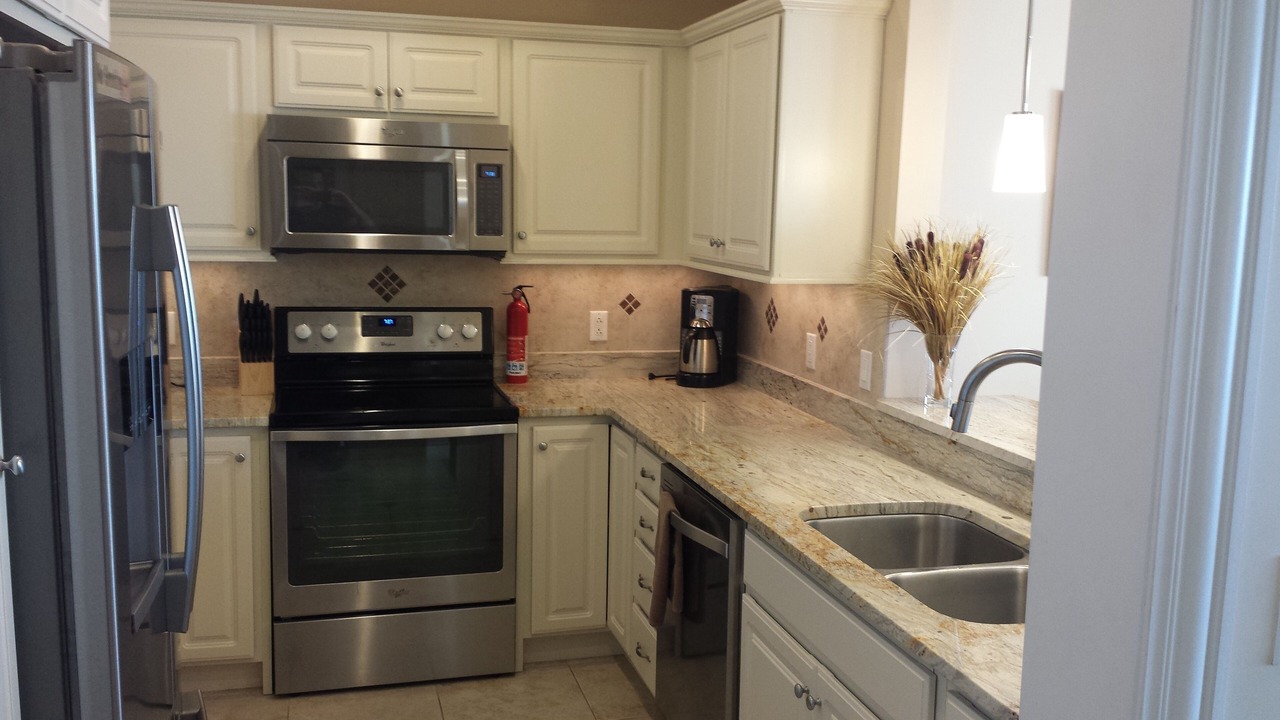 Photo of Kitchen in Geneva-on-the-Lake