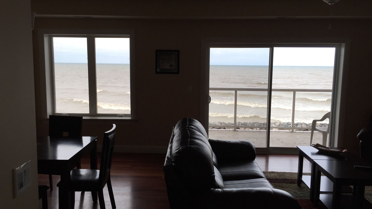 Photo of Livingroom in Geneva-on-the-Lake