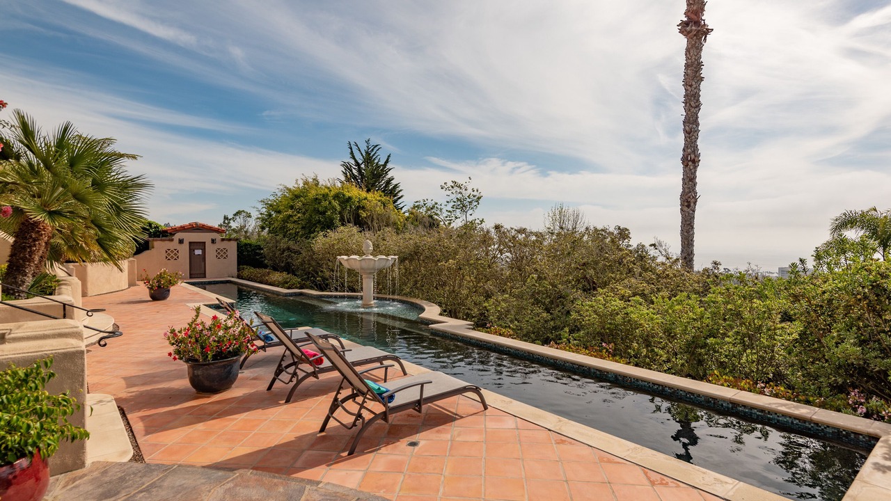 Photo of Outdoor in Country Club