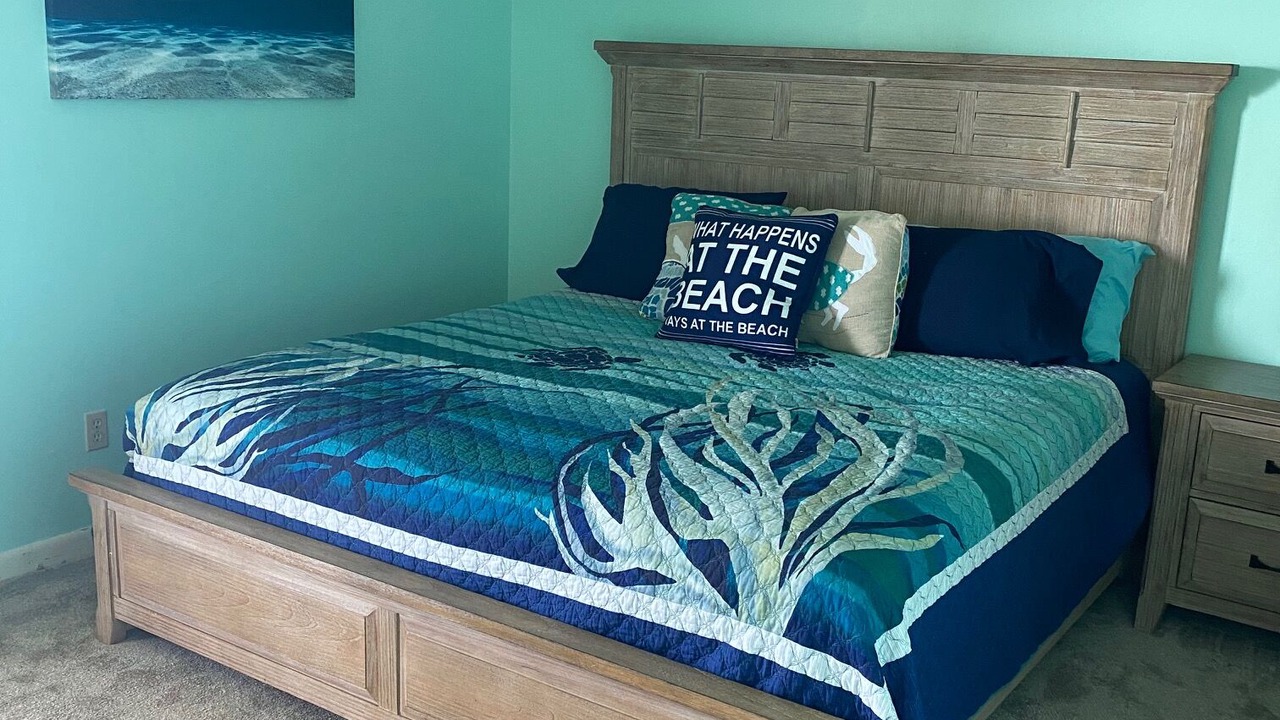 Photo of Bedroom in Orange Beach East